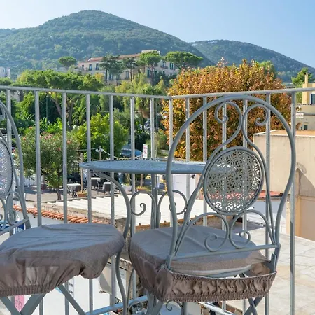 Delphi Soggiorni Romantic Suites With Private Terrace - Ischia Porto * איסקיה