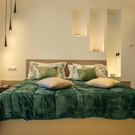 Delphi Soggiorni Romantic Suites With Private Terrace - Ischia Porto דירה